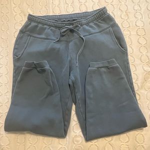 Madewell MWL sweatpants size medium in light blue. Drawstring at waist. Comfy